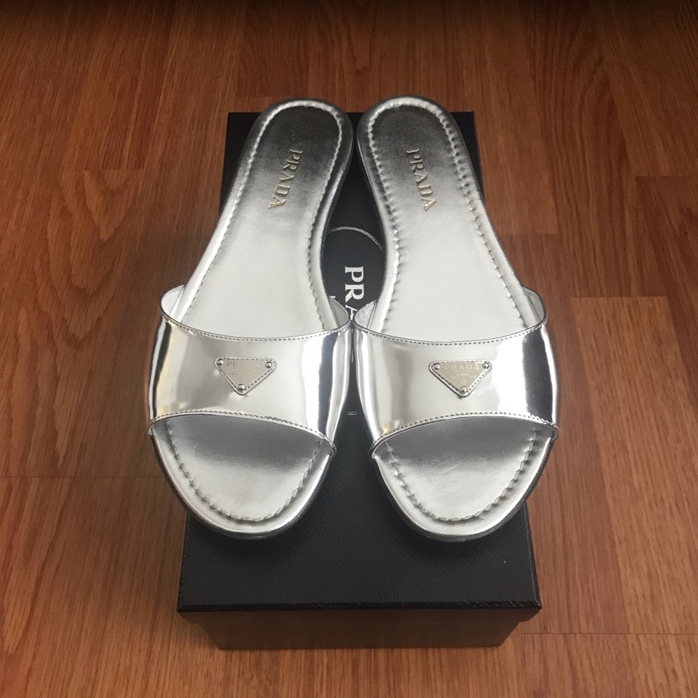 🚫SOLD🚫Prada Sandals size 41